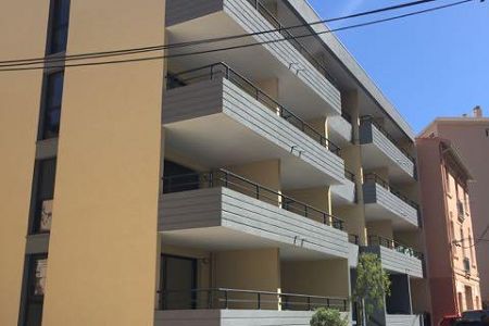 Studio - 32 m² - CAP D'AIL
