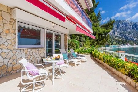 Flat - 3 rooms - 119 m² - EZE
