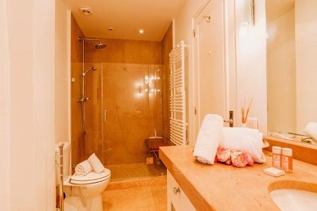 Flat - 3 rooms - 119 m² - EZE
