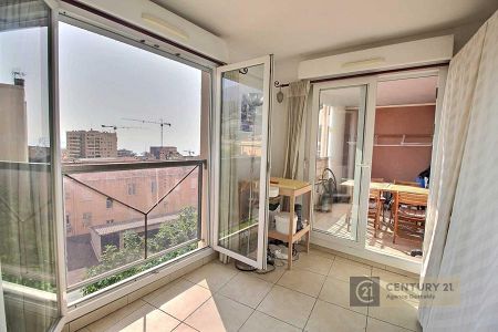 Flat - 2 rooms - 49 m² - BEAUSOLEIL