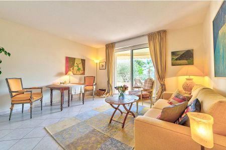 Appartement - 2 pièces - 48 m² - Roquebrune-cap-Martin - RCM JS SEJOUR 4.jpeg