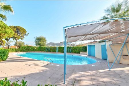 Appartement - 2 pièces - 48 m² - Roquebrune-cap-Martin - RCM JS PISCINE 6.jpeg