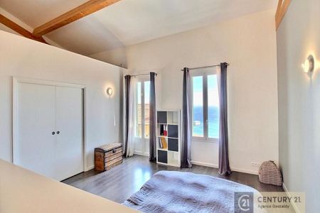 Maison de ville - 5 pièces - 141 m² - CAP D'AIL