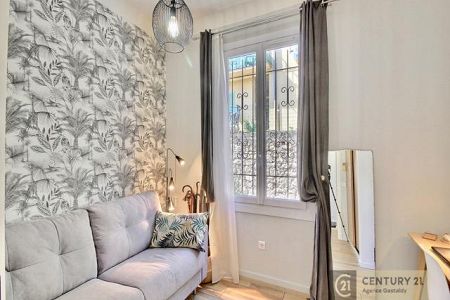 Maison de ville - 5 pièces - 141 m² - CAP D'AIL