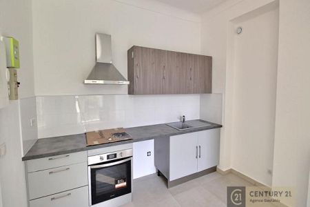 Modern apartment - 3 rooms - 48 m² - BEAUSOLEIL