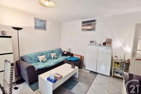 Flat - 2 rooms - 43 m² - BEAUSOLEIL