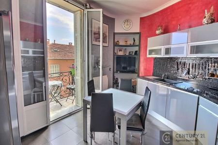 Modern apartment - 3 rooms - 71 m² - BEAUSOLEIL