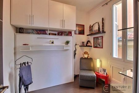 Modern apartment - 3 rooms - 71 m² - BEAUSOLEIL