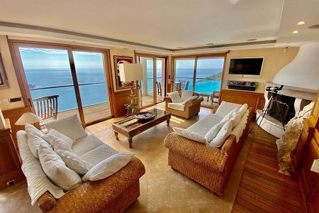Villa - 6 rooms - 162 m² - Eze