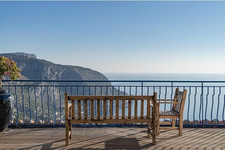 Villa - 6 rooms - 162 m² - Eze
