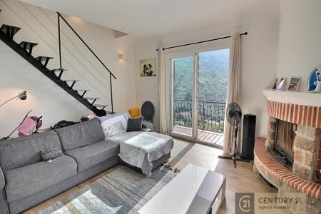 Modern apartment - 2 rooms - 48 m² - LA TURBIE
