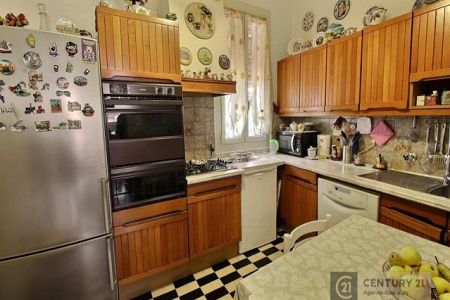 Flat - 4 rooms - 73 m² - BEAUSOLEIL