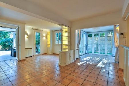 Villa - 8 rooms - 236 m² - ST JEAN CAP FERRAT