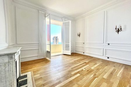 Flat - 3 rooms - 110 m² - Beausoleil
