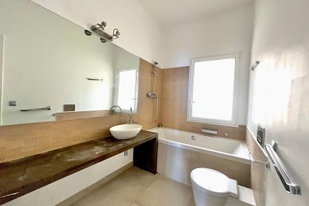 Flat - 3 rooms - 110 m² - Beausoleil - IMG_8442.jpeg