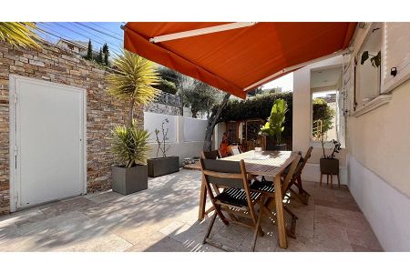 Villa - 4 rooms - 103 m² - NICE