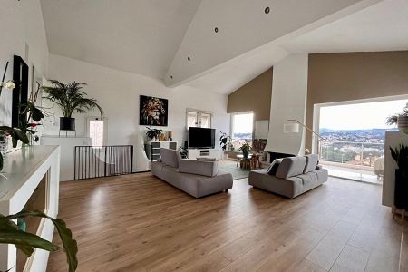 Villa - 4 rooms - 103 m² - NICE