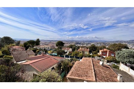 Villa - 4 rooms - 103 m² - NICE