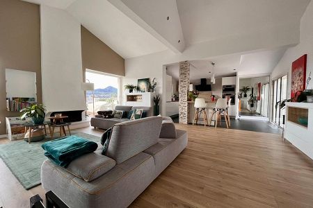 Villa - 4 rooms - 103 m² - NICE