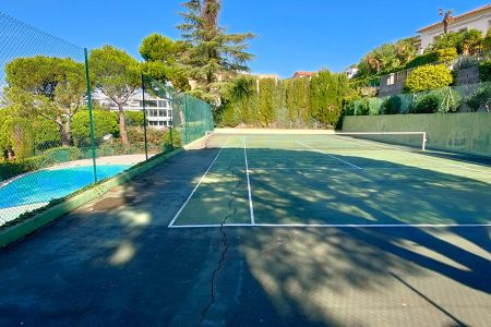 Flat - 3 rooms - 94 m² - NICE - Court de tennis.jpg