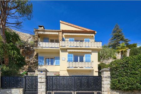 Villa - 6 pièces - 133 m² - Villefranche-sur-mer