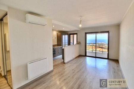 Appartement - 4 pièces - 107 m² - CAP D'AIL