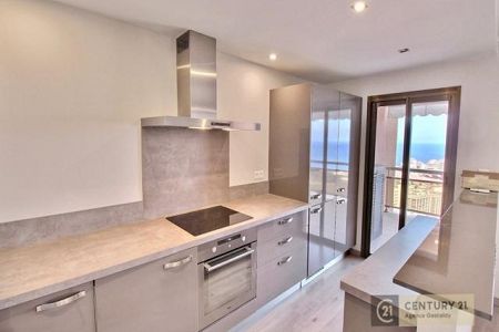 Appartement - 4 pièces - 107 m² - CAP D'AIL