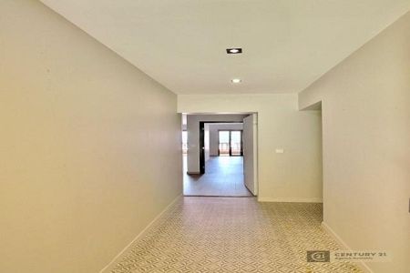 Appartement - 4 pièces - 107 m² - CAP D'AIL