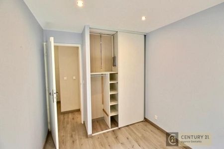 Appartement - 4 pièces - 107 m² - CAP D'AIL