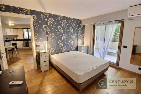 Appartement - 2 pièces - 44 m² - CAP D'AIL