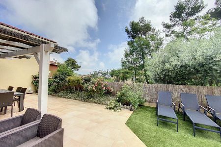 Villa - 4 rooms - 115 m² - Eze - terrasse jardin vue-min.jpg