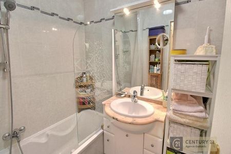 Appartement - 2 pièces - 45 m² - Roquebrune cap Martin