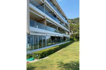 Flat - 6 rooms - 153 m² - Villefranche-sur-mer - Face mer