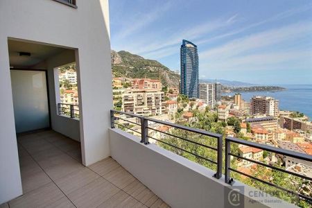 Appartement - 2 pièces - 42 m² - BEAUSOLEIL