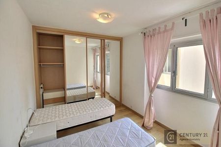 Appartement - 3 pièces - 65 m² - CAP D AIL