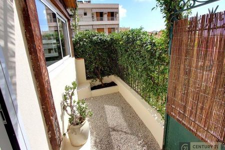 Studio - 40 m² - BEAUSOLEIL