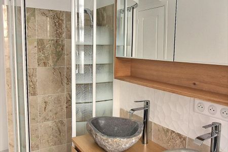 Flat - 2 rooms - 42 m² - ROQUEBRUNE CAP MARTIN