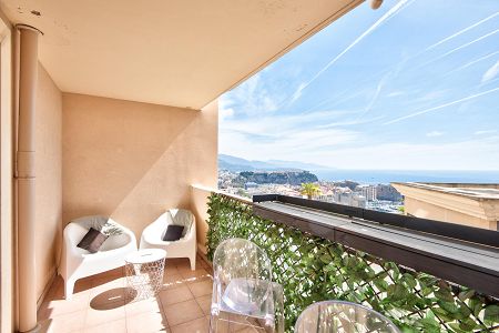 Flat - 2 rooms - 46 m² - Cap-D'ail