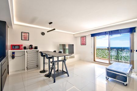 Flat - 2 rooms - 46 m² - Cap-D'ail