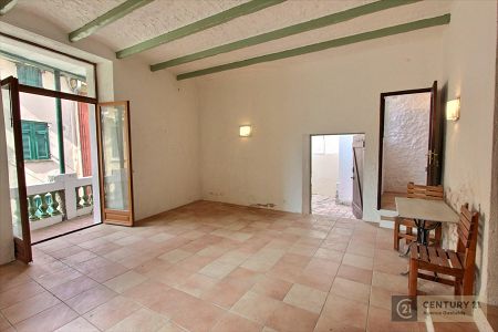 Flat - 3 rooms - 70 m² - ROQUEBRUNE CAP MARTIN