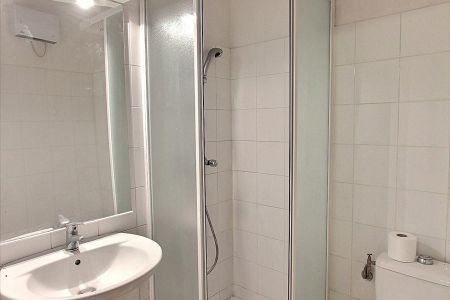 Flat - 3 rooms - 70 m² - ROQUEBRUNE CAP MARTIN