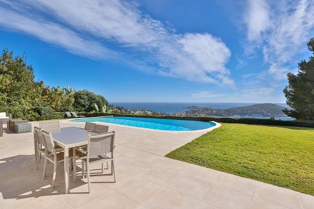Villa - 5 rooms - 262 m² - Villefranche-Sur-Mer