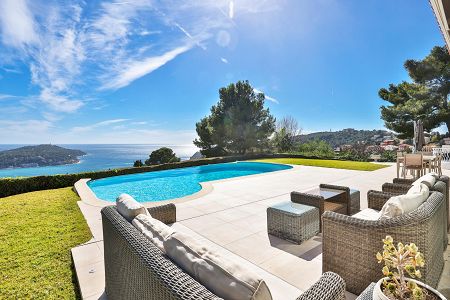 Villa - 5 rooms - 262 m² - Villefranche-Sur-Mer
