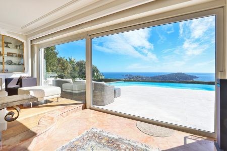 Villa - 5 rooms - 262 m² - Villefranche-Sur-Mer