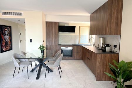 Flat - 2 rooms - 50 m² - Eze