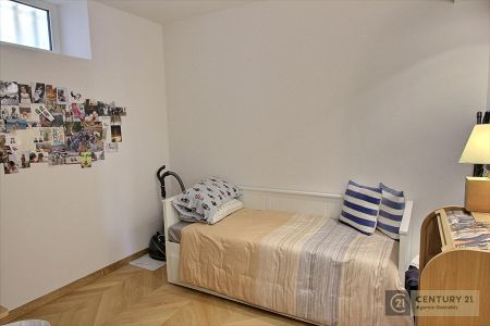 Flat - 5 rooms - 105 m² - CAP D'AIL