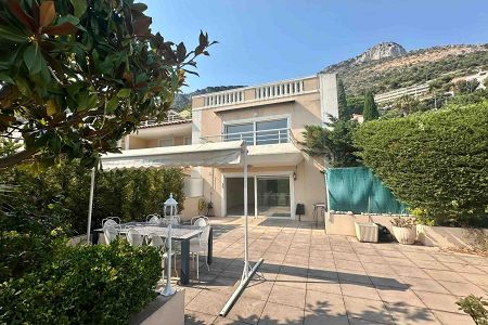 Flat - 4 rooms - 124 m² - CAP D AIL