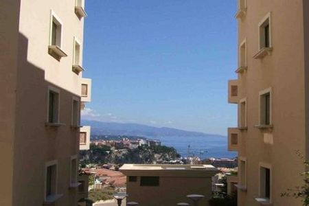 Appartement - 2 pièces - 45 m² - CAP D AIL - RÉSIDENCE