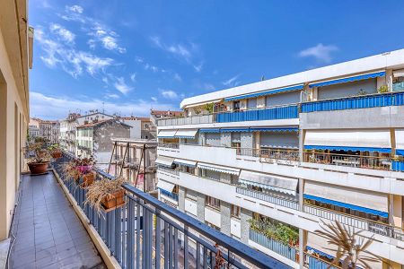 Appartement - 4 pièces - 83 m² - Beaulieu-Sur-Mer