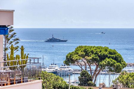 Appartement - 4 pièces - 83 m² - Beaulieu-Sur-Mer